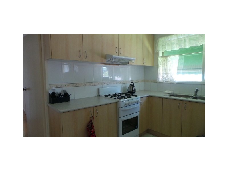 35 Fountain Drive, Narre Warren VIC 3805