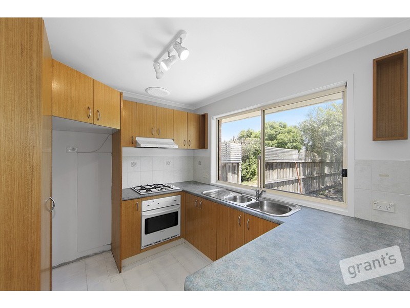 65 Kendall Drive, Narre Warren VIC 3805