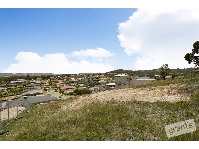 13 South Hidden Valley Circuit, Beaconsfield VIC 3807