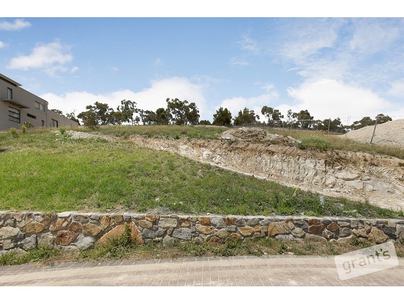 13 South Hidden Valley Circuit, Beaconsfield VIC 3807