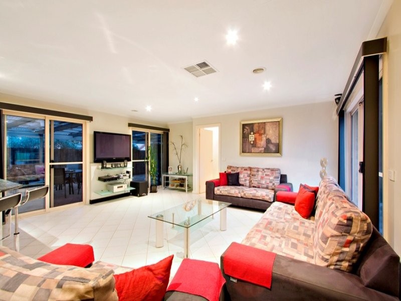 20 Harwood Court, Berwick VIC 3806