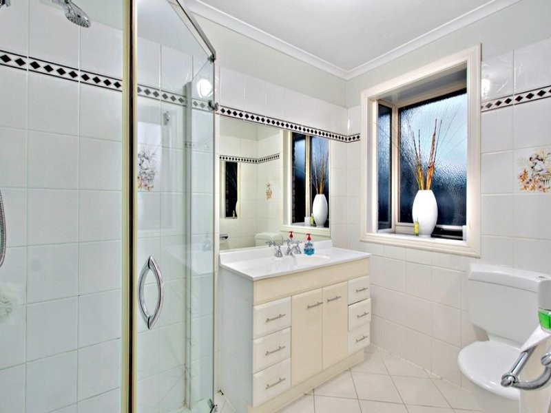 20 Harwood Court, Berwick VIC 3806