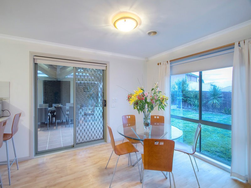 7 Sanctuary Rise, Narre Warren VIC 3805