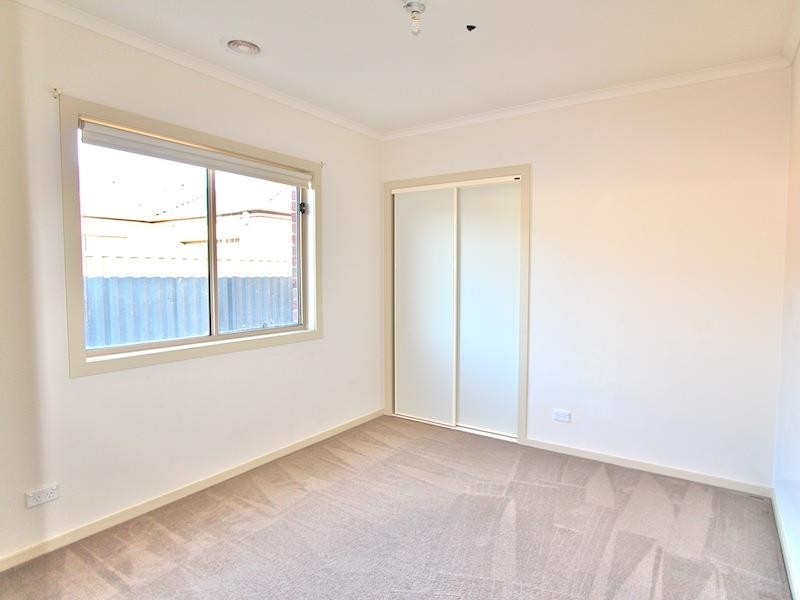 53 Pomegranate Way, Pakenham VIC 3810