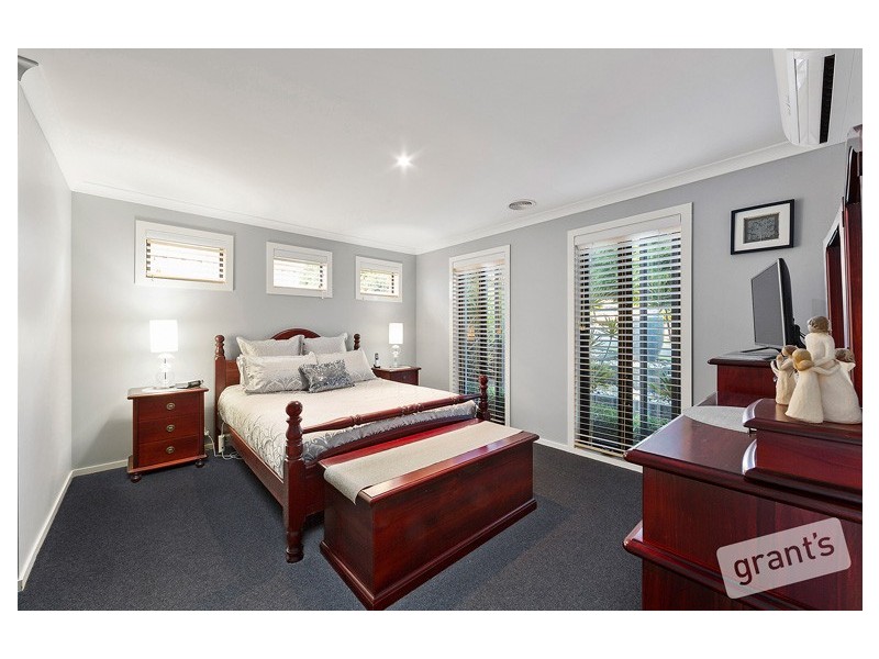 15 Eaglehawk Drive, Berwick VIC 3806