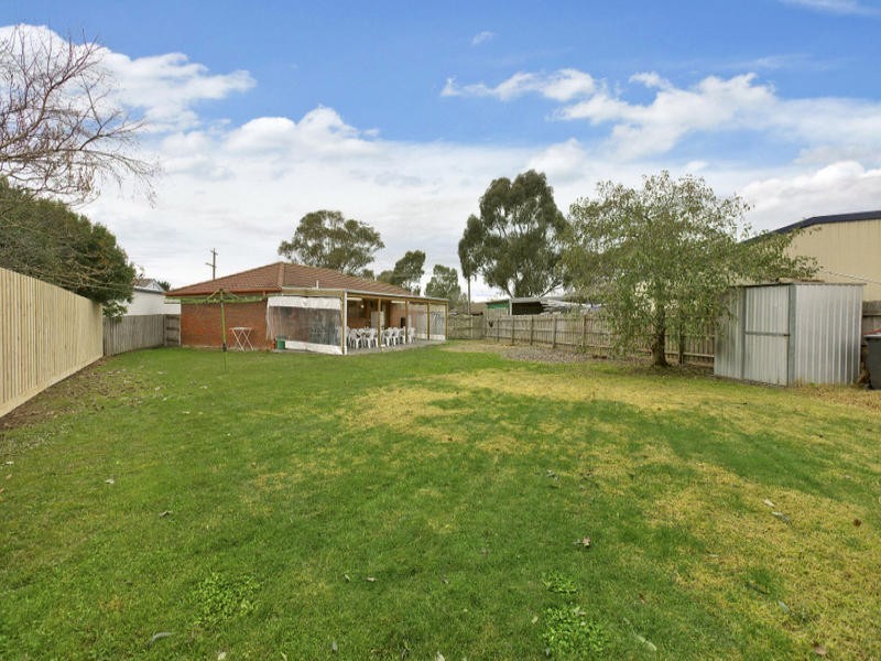 53 Barrington Drive, Pakenham VIC 3810