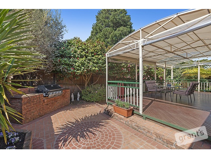 1 Grant Court, Beaconsfield Upper VIC 3808