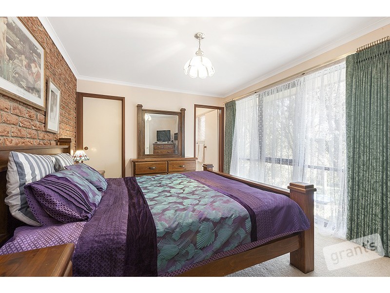 1 Grant Court, Beaconsfield Upper VIC 3808