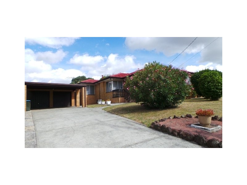 12 Dunkinson Street, Narre Warren VIC 3805