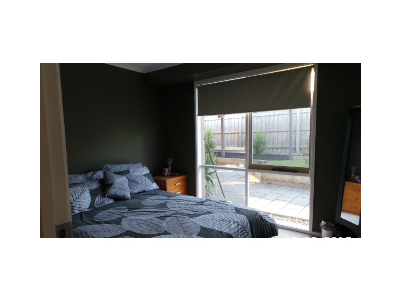 10 Nandina Road, Narre Warren VIC 3805