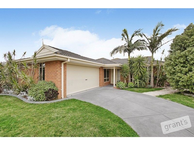 23 Michelle Drive, Berwick VIC 3806