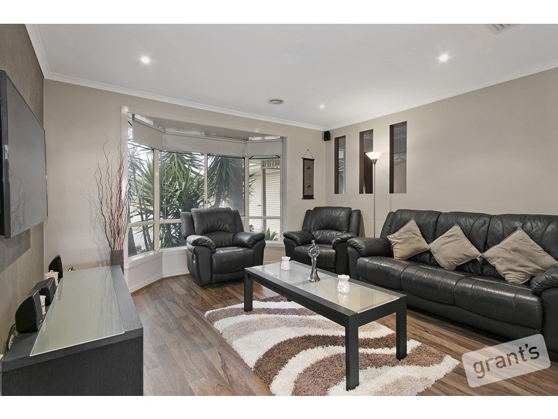 23 Michelle Drive, Berwick VIC 3806