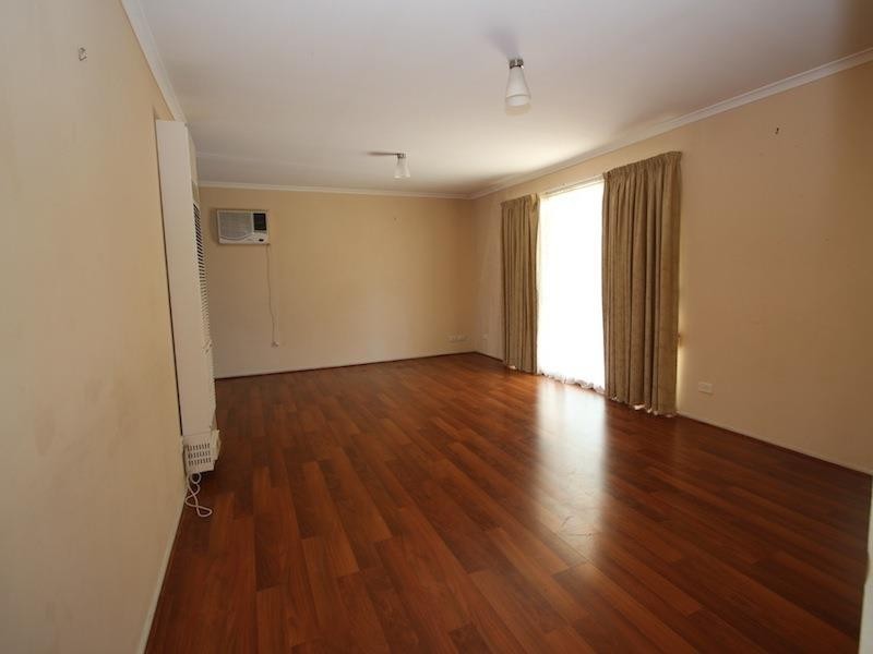 52 Meeking Drive, Pakenham VIC 3810