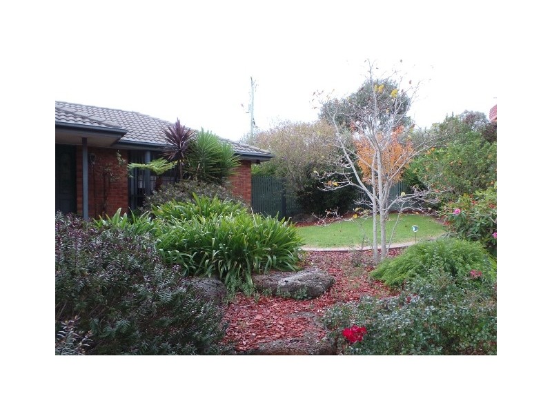 6 Marcus Court, Narre Warren VIC 3805