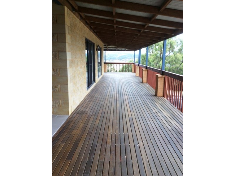 187 Ahern Road, Pakenham VIC 3810