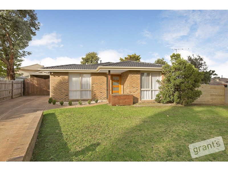 11 Coronata Crescent, Narre Warren VIC 3805