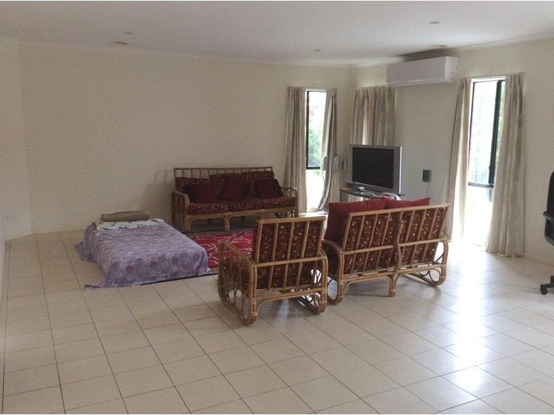 13 Haverbrack Drive, Berwick VIC 3806