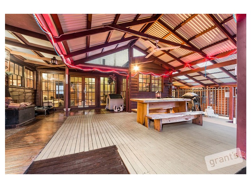 11-13 Olive Avenue, Harkaway VIC 3806