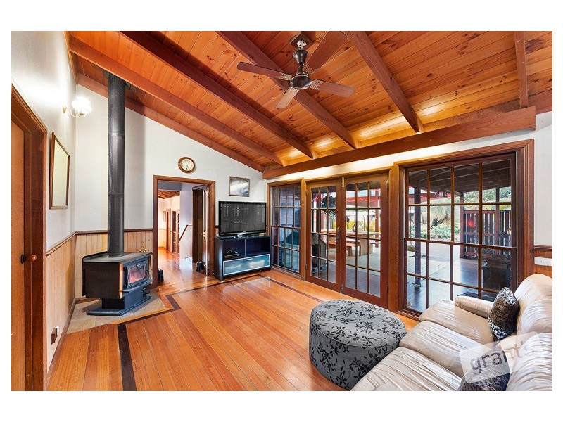 11-13 Olive Avenue, Harkaway VIC 3806