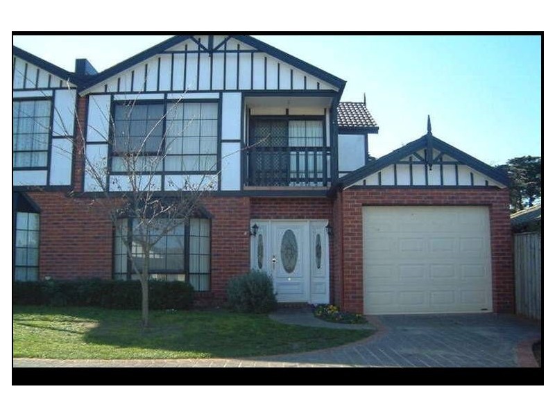 6/40 Warrawong Drive, Berwick VIC 3806