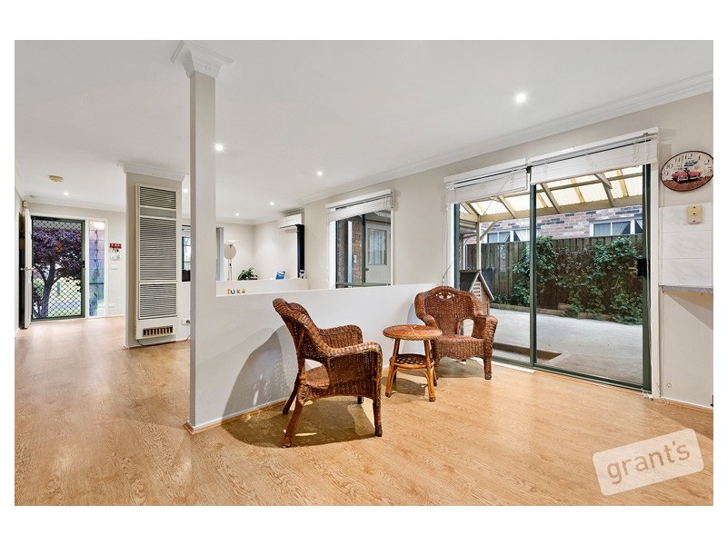 16 Gingham Place, Berwick VIC 3806