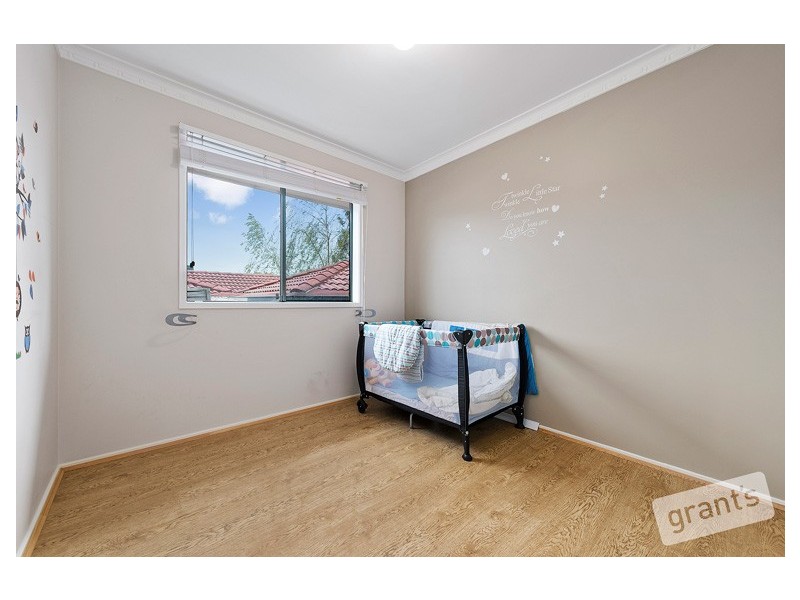 16 Gingham Place, Berwick VIC 3806