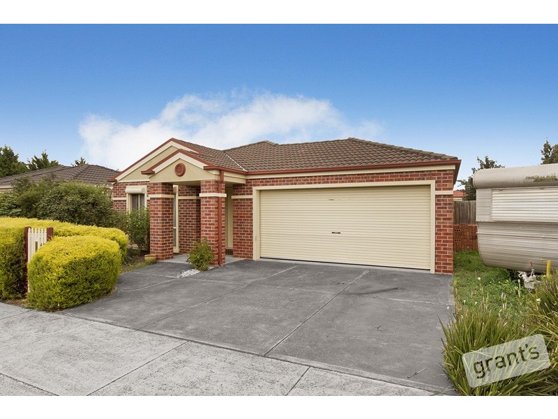 13 Sarah Louise Place, Berwick VIC 3806