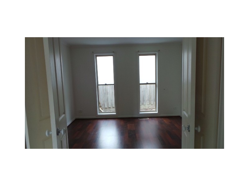 4 Harold Keys Drive, Narre Warren South VIC 3805