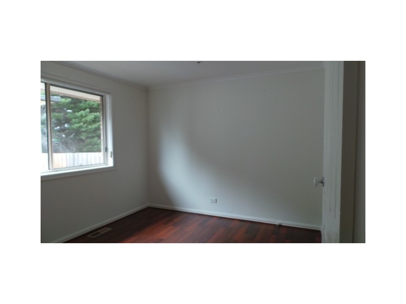 4 Harold Keys Drive, Narre Warren South VIC 3805