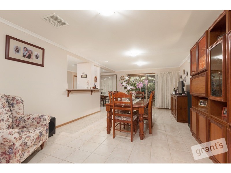 3 County Drive, Berwick VIC 3806