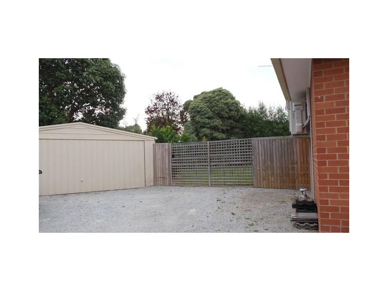 5 Melrose Court, Berwick VIC 3806