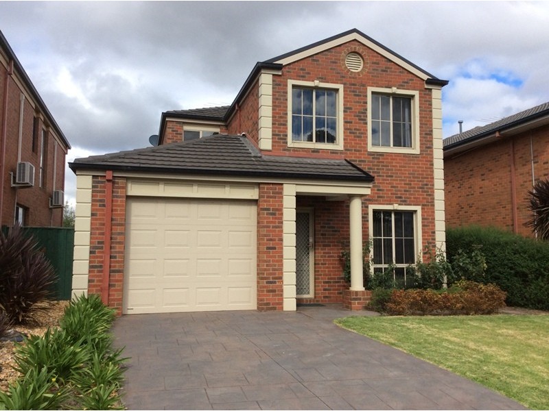 5 Lansbury Drive, Narre Warren South VIC 3805