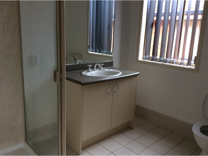 5 Lansbury Drive, Narre Warren South VIC 3805