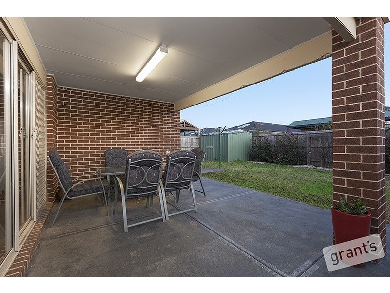 201 Linsell Boulevard, Cranbourne East VIC 3977