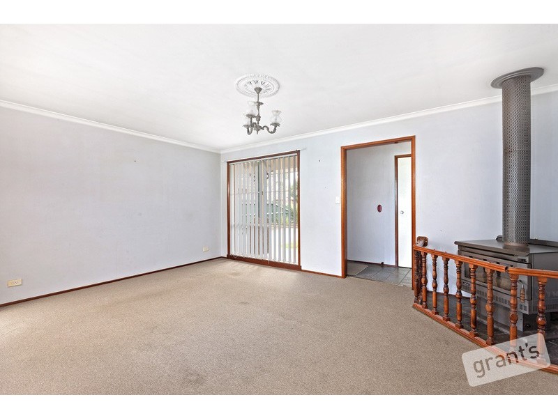 9 Charter Close, Berwick VIC 3806