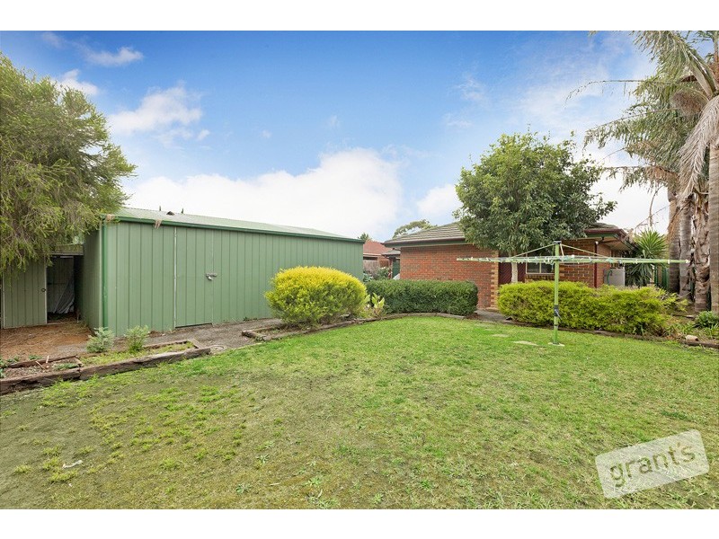 9 Charter Close, Berwick VIC 3806