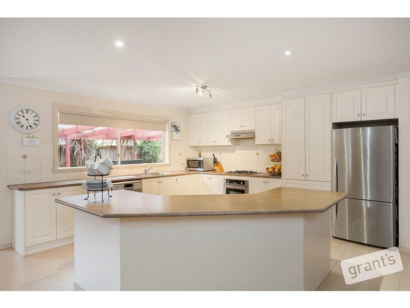 3 St Vincent Place, Berwick VIC 3806