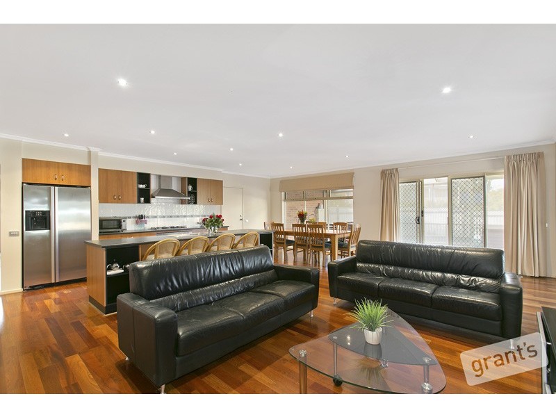 31 Portchester Boulevard, Beaconsfield VIC 3807