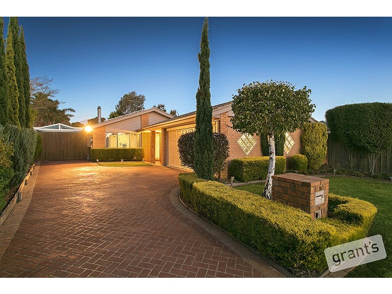 26 Coolong Avenue, Berwick VIC 3806