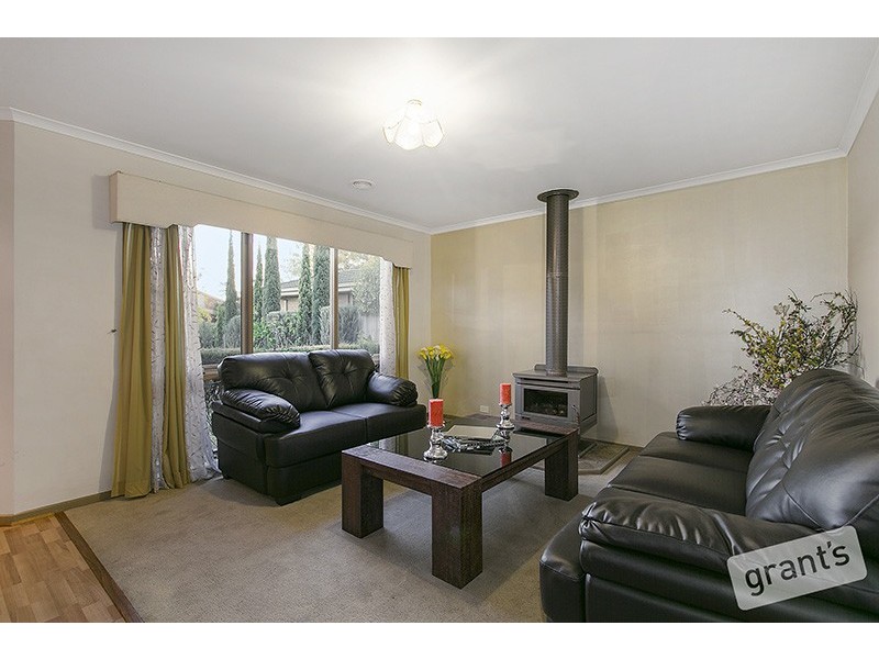 26 Coolong Avenue, Berwick VIC 3806