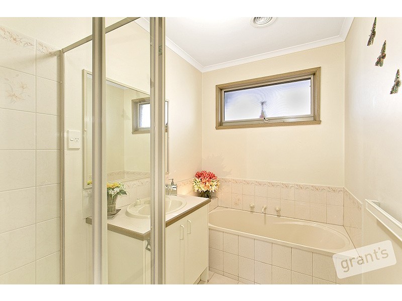 26 Coolong Avenue, Berwick VIC 3806
