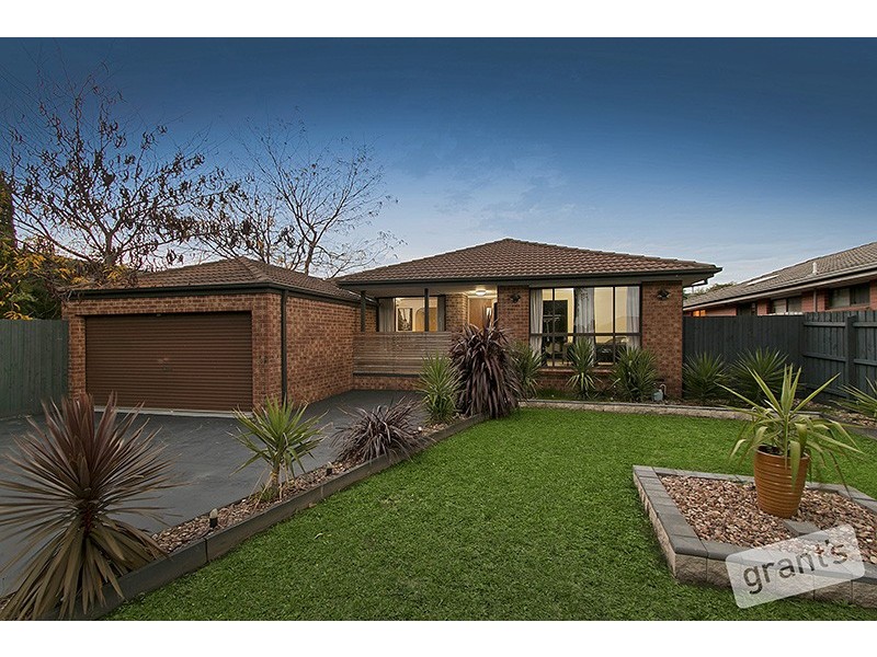 132 Mansfield Street, Berwick VIC 3806