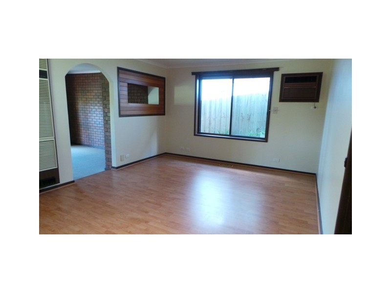 24 Rheanva Street, Berwick VIC 3806