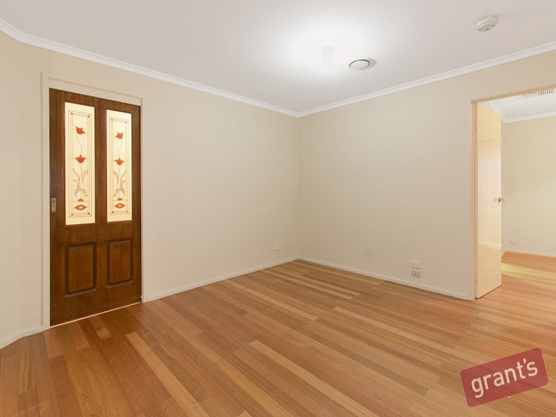 4 Topaz Place, Narre Warren VIC 3805