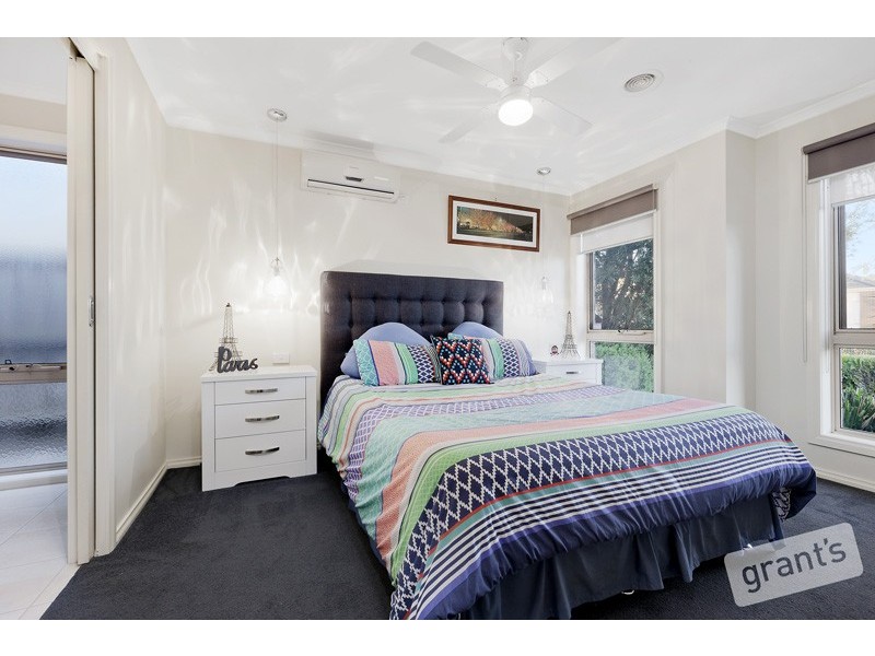 48 Golden Grove Drive, Narre Warren South VIC 3805