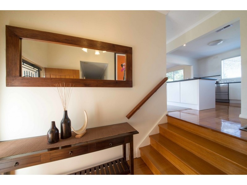 16 Adamson Road, Beaconsfield VIC 3807