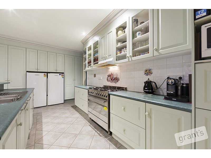 13 Balanka Court, Berwick VIC 3806