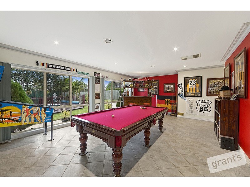 13 Balanka Court, Berwick VIC 3806