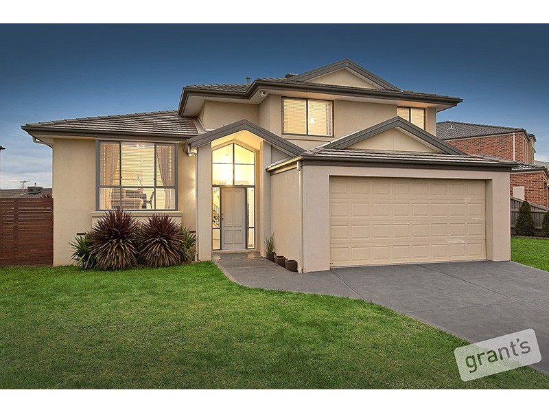 127 Robinswood Parade, Narre Warren South VIC 3805