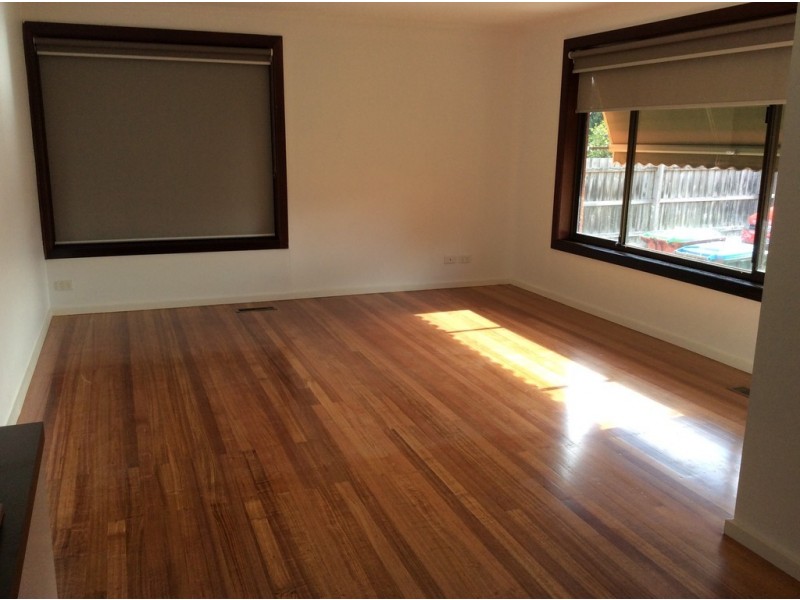 11 Cornwall Street, Hallam VIC 3803